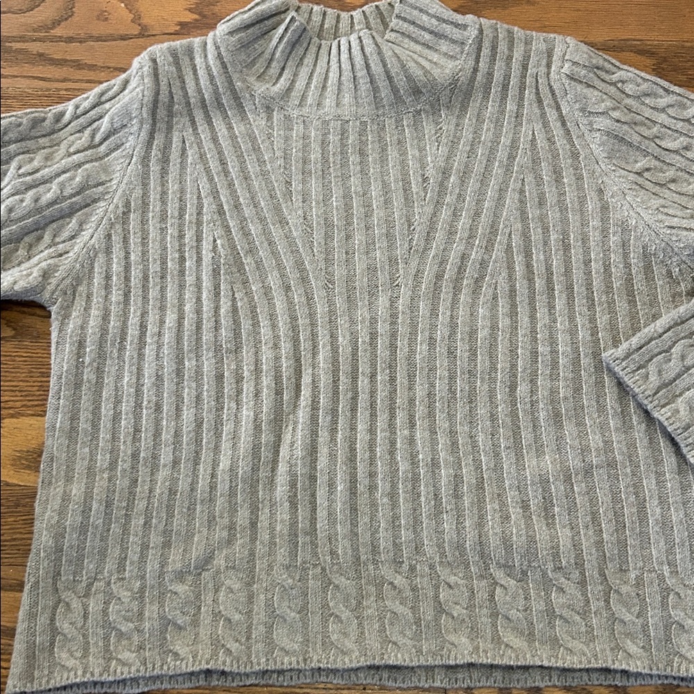Rain + Rose Sweater Women’s M Tan Cable Knit Wool-Blend Mock Neck Cozy Cropped - Picture 4 of 12